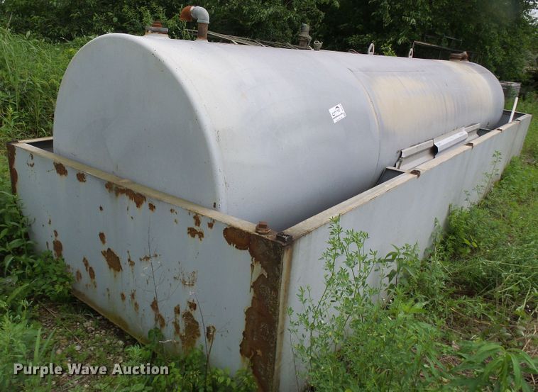 image for item DG5735 Fuel tank