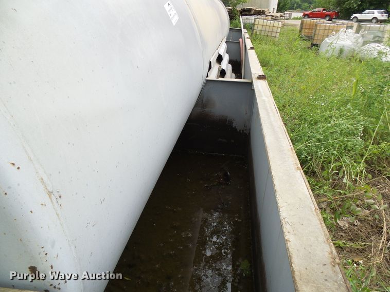 image for item DG5735 Fuel tank