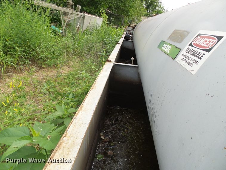 image for item DG5735 Fuel tank