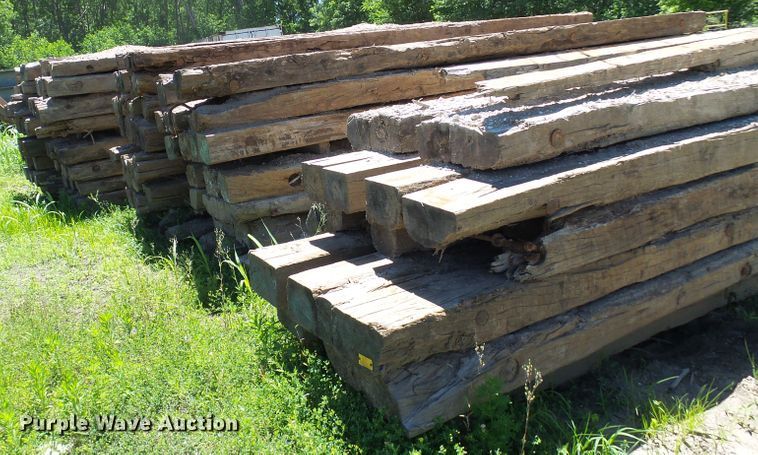 image for item DG5736 Approx. 40 crane pads