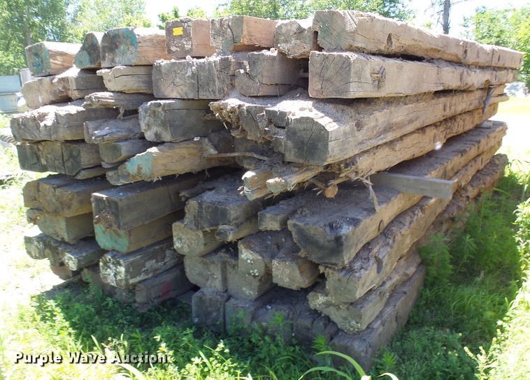 image for item DG5736 Approx. 40 crane pads