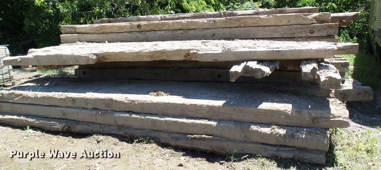 image for item DG5736 Approx. 40 crane pads