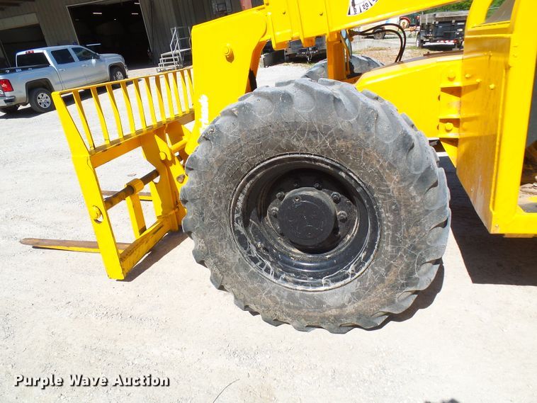 image for item DG5748 Petibone 6036  telehandler