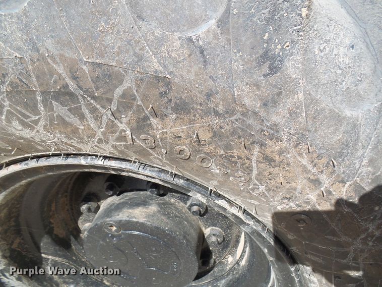 image for item DG5748 Petibone 6036  telehandler