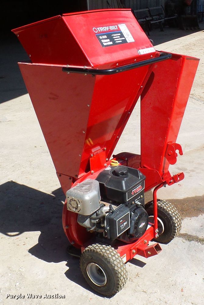 image for item DG5749 Troy-Bilt CS4325 wood chipper