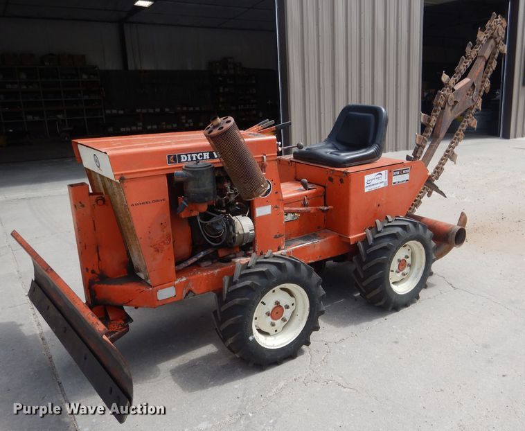 image for item DG5984 1970 Ditch Witch J20  trencher