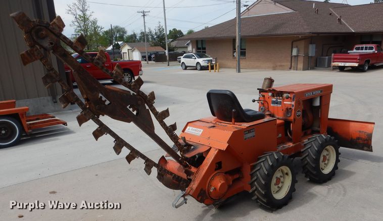 image for item DG5984 1970 Ditch Witch J20  trencher