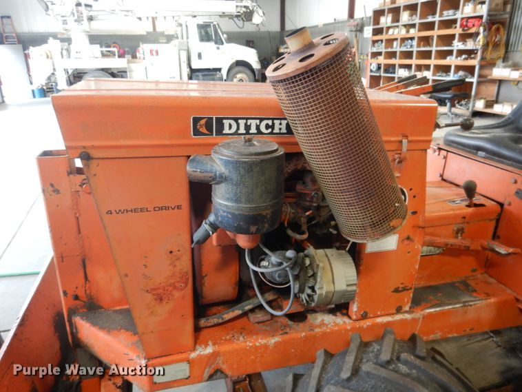 image for item DG5984 1970 Ditch Witch J20  trencher