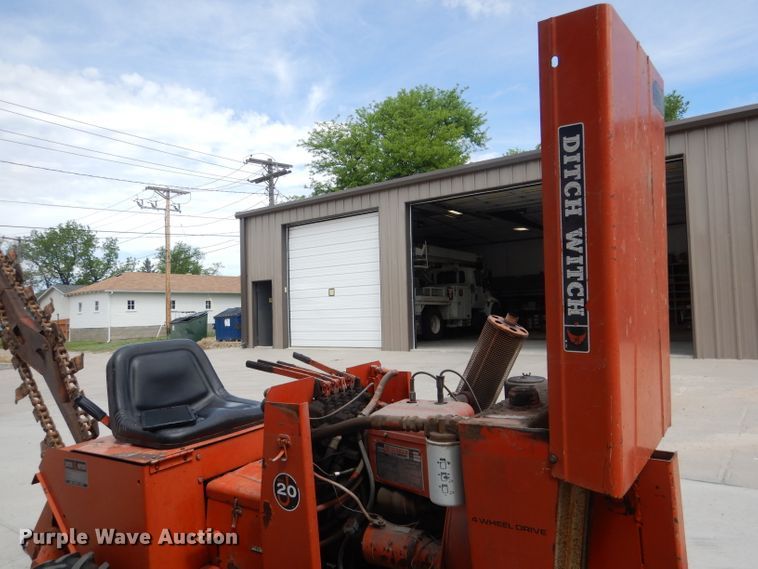 image for item DG5984 1970 Ditch Witch J20  trencher