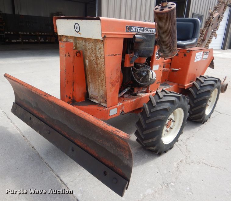 image for item DG5984 1970 Ditch Witch J20  trencher