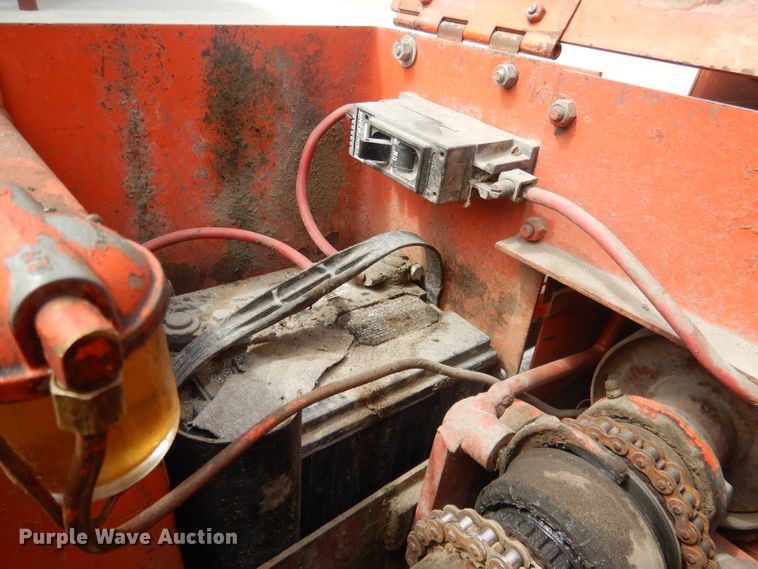 image for item DG5984 1970 Ditch Witch J20  trencher