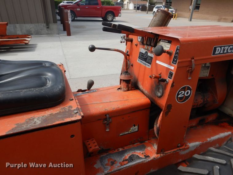 image for item DG5984 1970 Ditch Witch J20  trencher