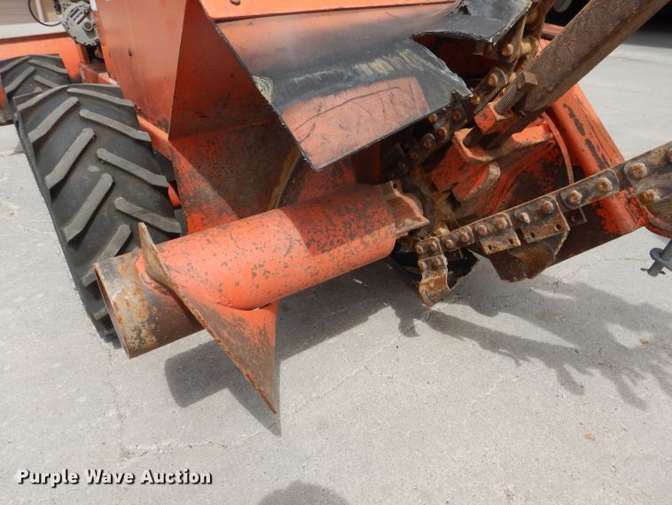 image for item DG5984 1970 Ditch Witch J20  trencher