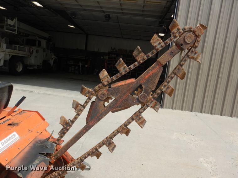 image for item DG5984 1970 Ditch Witch J20  trencher
