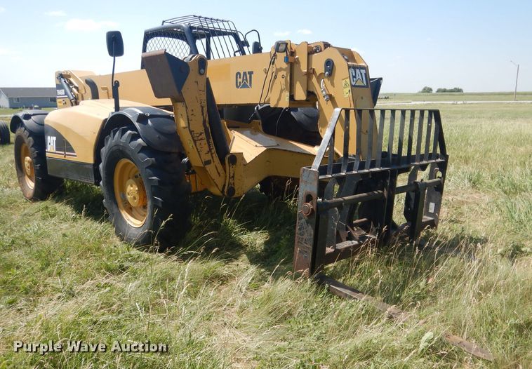 image for item DG5989 2005 Caterpillar TH460B  telehandler