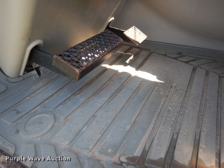 image for item DG5989 2005 Caterpillar TH460B  telehandler