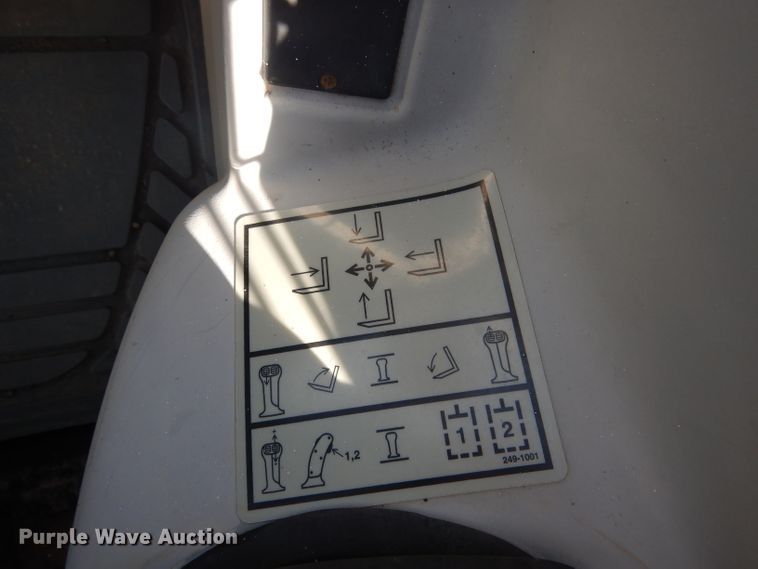 image for item DG5989 2005 Caterpillar TH460B  telehandler