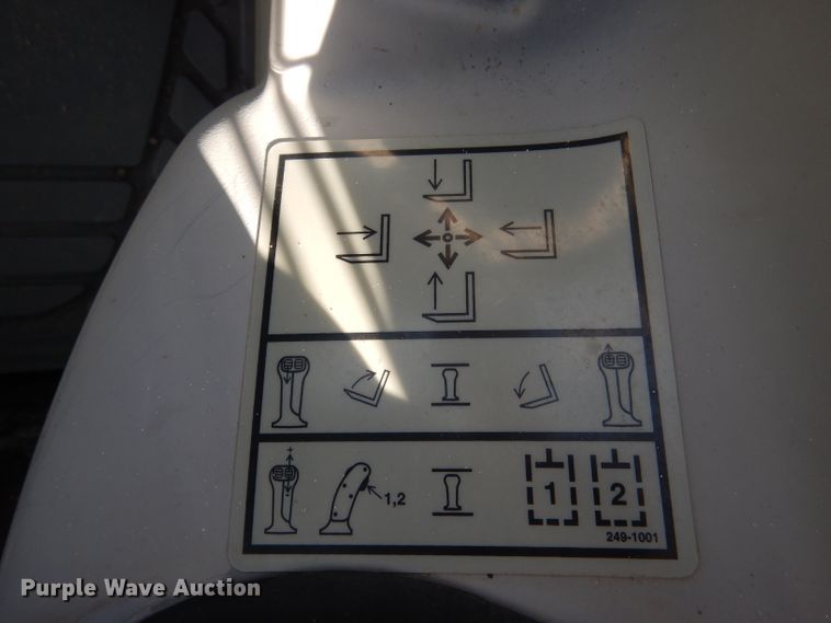 image for item DG5989 2005 Caterpillar TH460B  telehandler