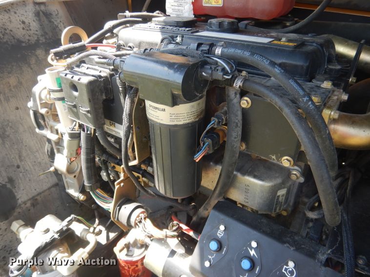 image for item DG5989 2005 Caterpillar TH460B  telehandler