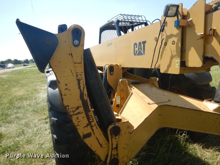 image for item DG5989 2005 Caterpillar TH460B  telehandler