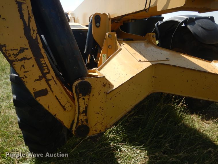 image for item DG5989 2005 Caterpillar TH460B  telehandler