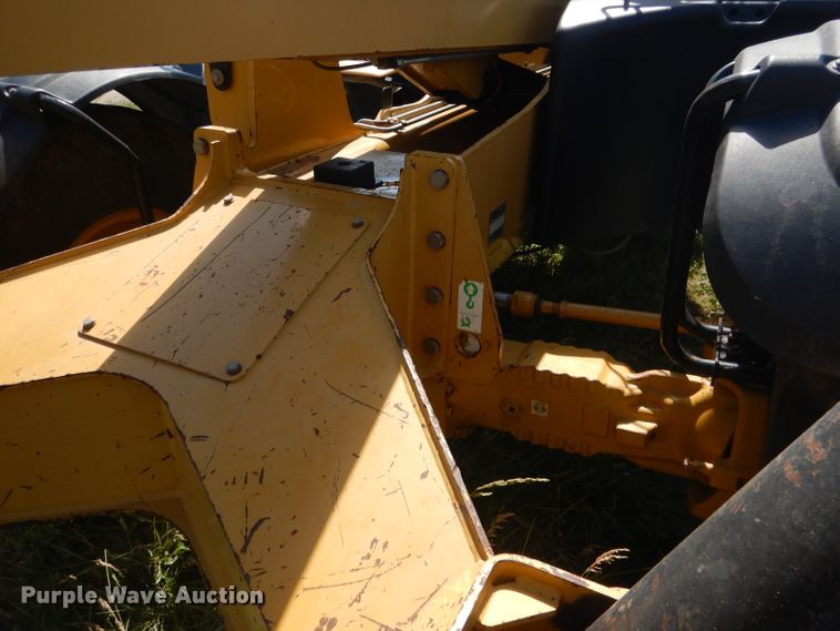 image for item DG5989 2005 Caterpillar TH460B  telehandler