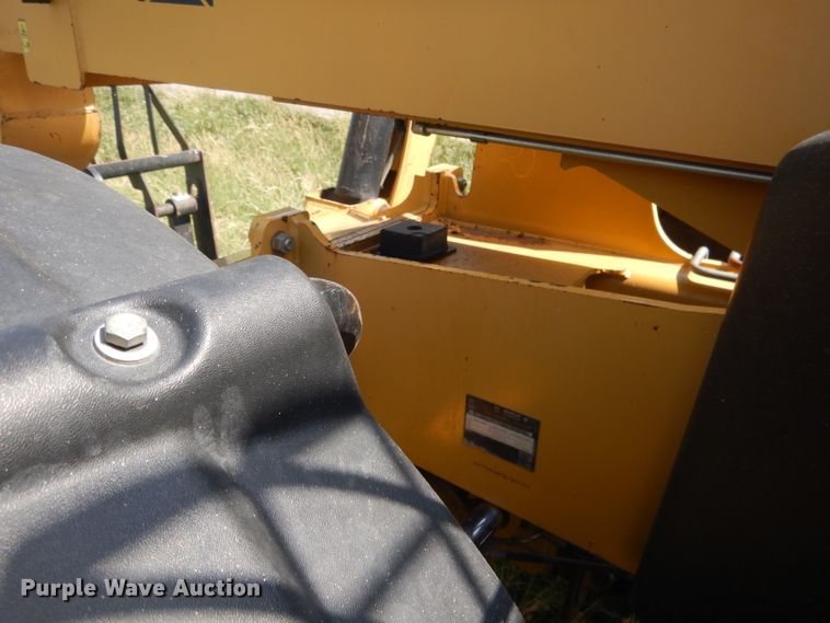 image for item DG5989 2005 Caterpillar TH460B  telehandler