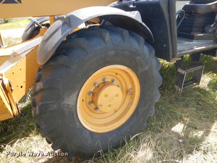 image for item DG5989 2005 Caterpillar TH460B  telehandler