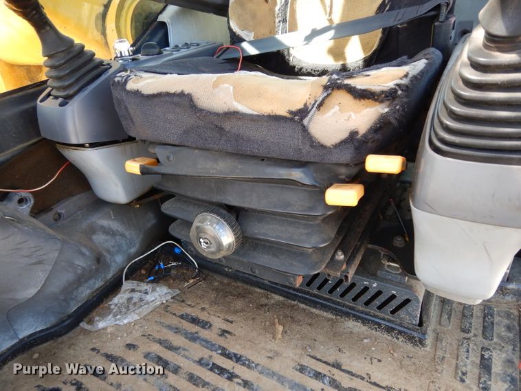 image for item DG6804 2003 Komatsu PC220LC-7L excavator