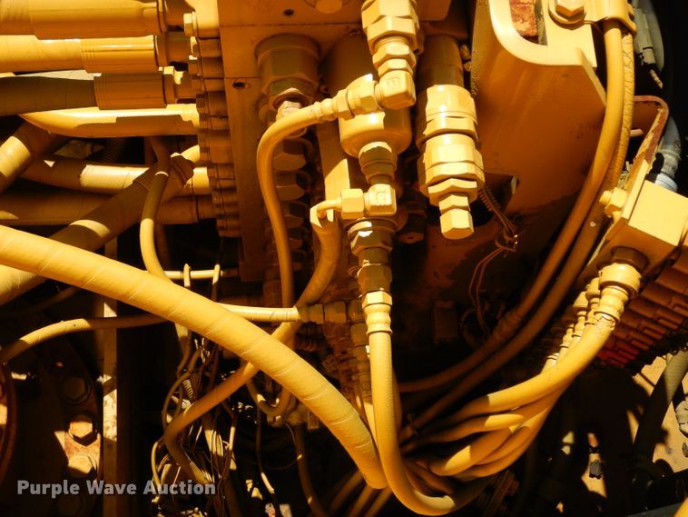 image for item DG6804 2003 Komatsu PC220LC-7L excavator