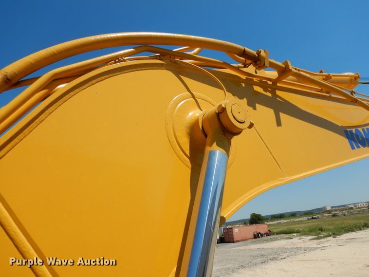 image for item DG6804 2003 Komatsu PC220LC-7L excavator