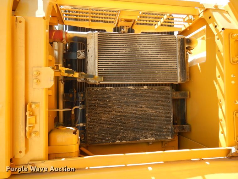 image for item DG6804 2003 Komatsu PC220LC-7L excavator