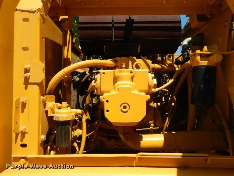 image for item DG6804 2003 Komatsu PC220LC-7L excavator