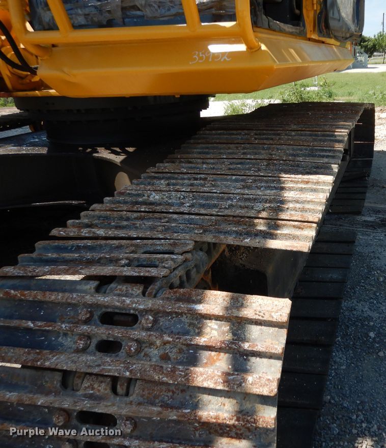 image for item DG6804 2003 Komatsu PC220LC-7L excavator