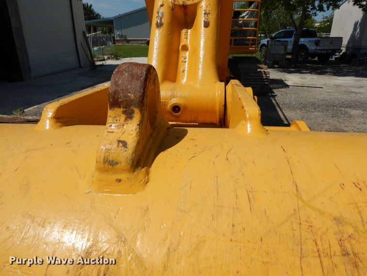 image for item DG6804 2003 Komatsu PC220LC-7L excavator