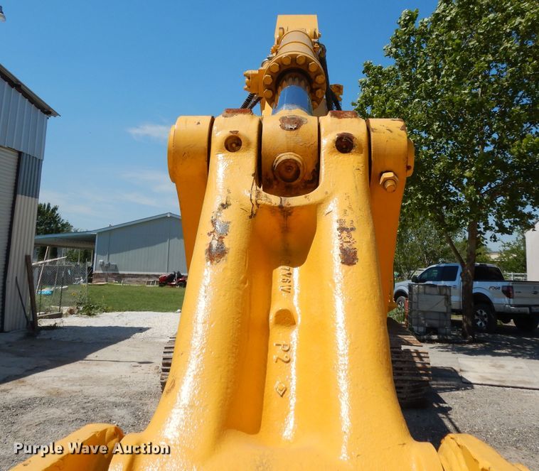 image for item DG6804 2003 Komatsu PC220LC-7L excavator