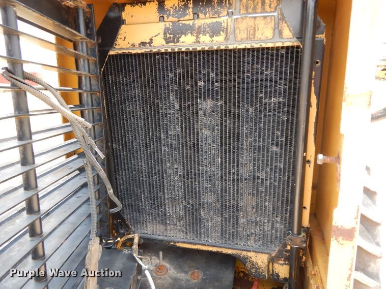 image for item DG6831 1998 Caterpillar CS-323C single drum vibratory roller