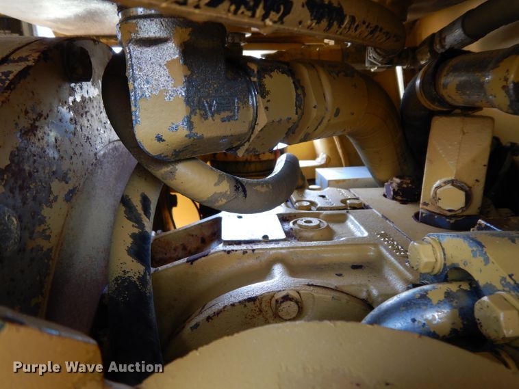 image for item DG6831 1998 Caterpillar CS-323C single drum vibratory roller