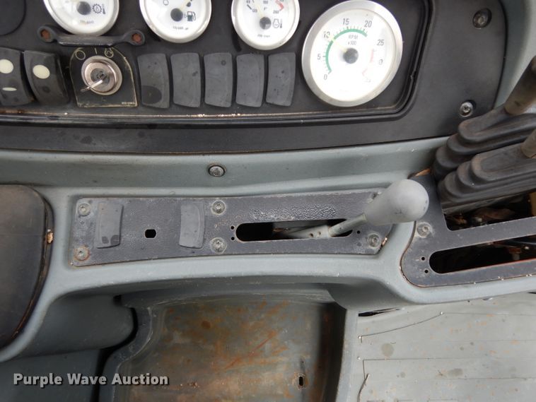 image for item DG6832 2005 Caterpillar 416D  backhoe