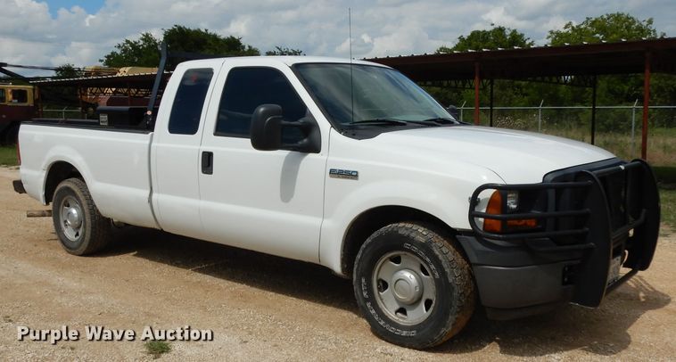 image for item DG6835 2007 Ford F250 Super Duty  SuperCab pickup truck