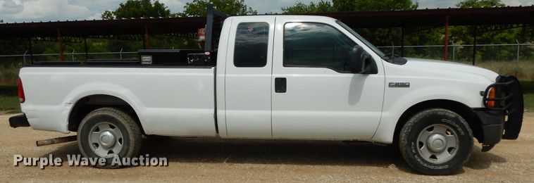 image for item DG6835 2007 Ford F250 Super Duty  SuperCab pickup truck