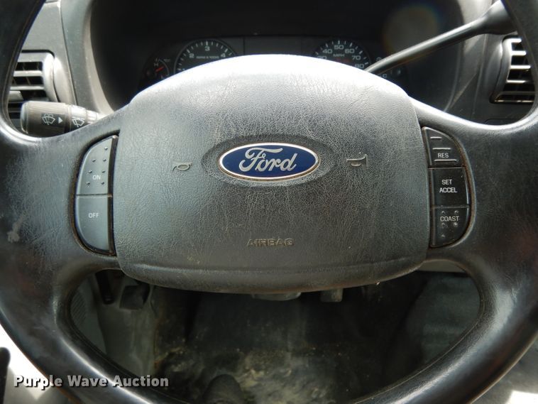 image for item DG6835 2007 Ford F250 Super Duty  SuperCab pickup truck