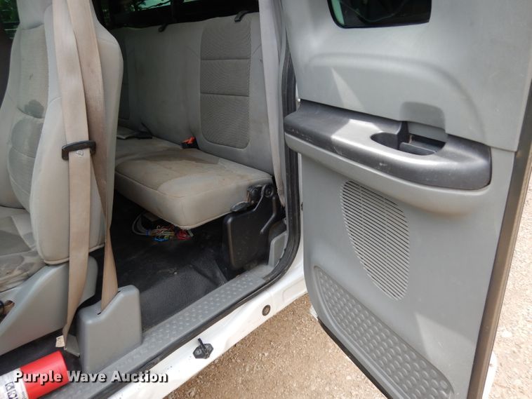 image for item DG6835 2007 Ford F250 Super Duty  SuperCab pickup truck