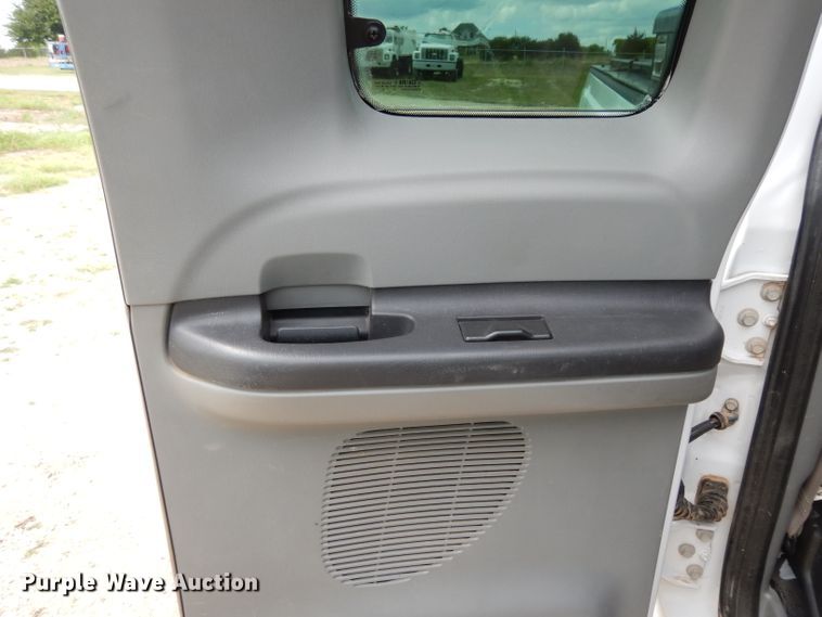 image for item DG6835 2007 Ford F250 Super Duty  SuperCab pickup truck