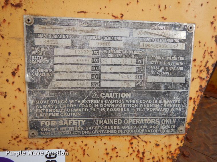 image for item DG6836 2001 John Deere 486E forklift