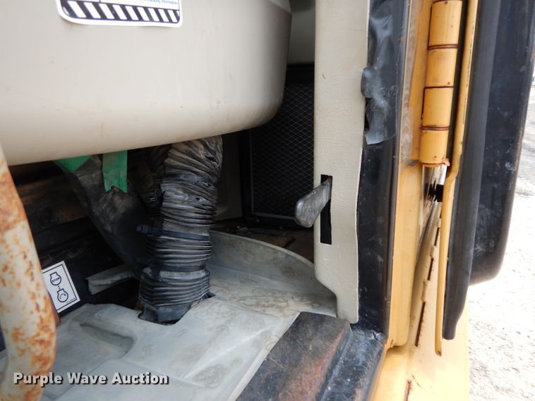 image for item DG6838 2004 Caterpillar 312C L  excavator