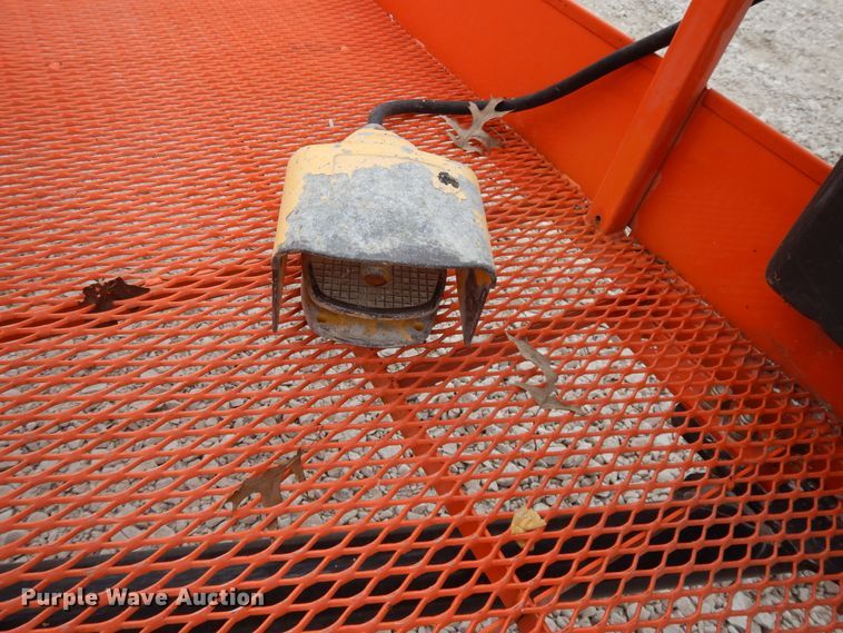 image for item DG7777 1998 Snorkelift TBA60RDZ  boom lift