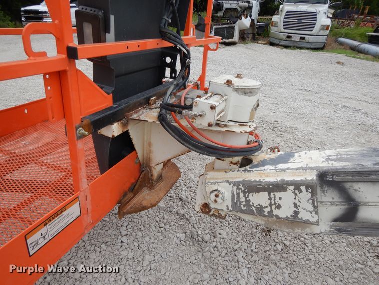 image for item DG7777 1998 Snorkelift TBA60RDZ  boom lift