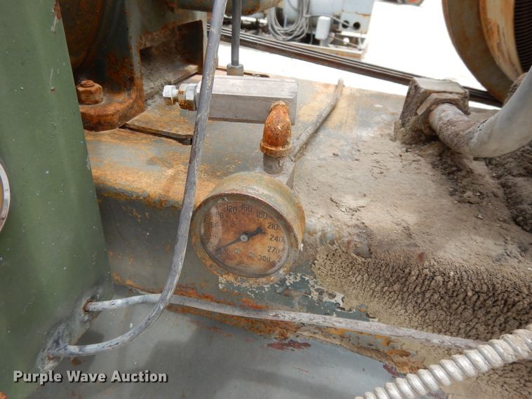 image for item DG7779 Ingersoll Rand  air compressor