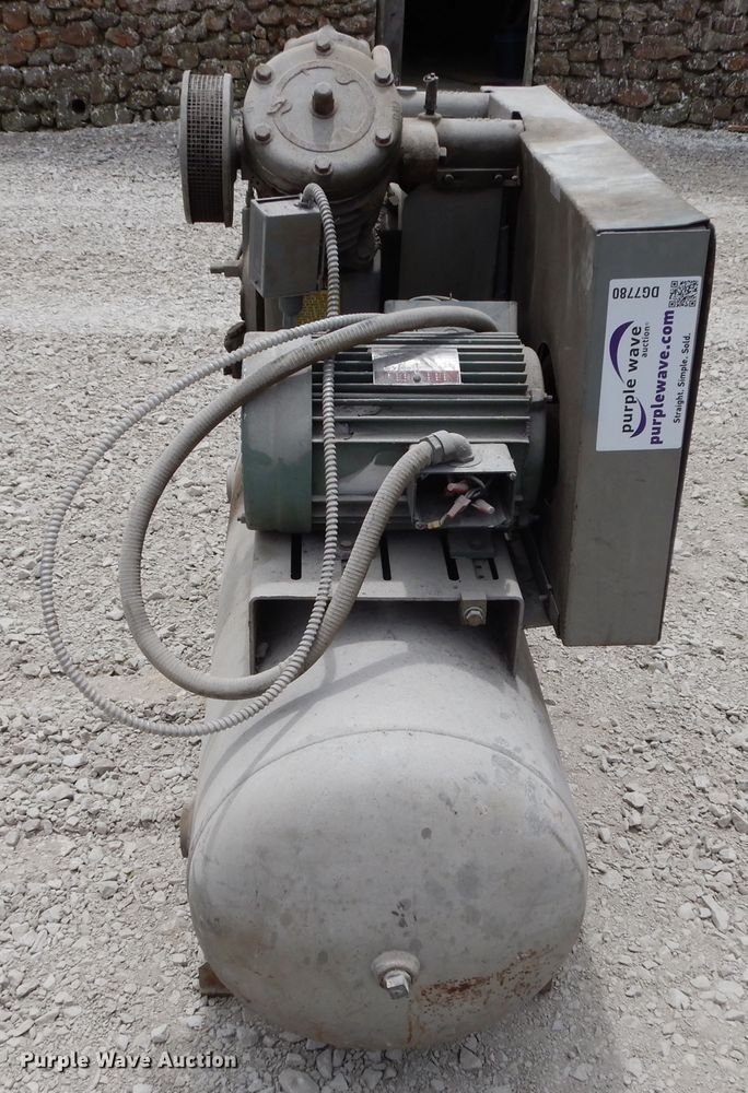 image for item DG7780 air compressor